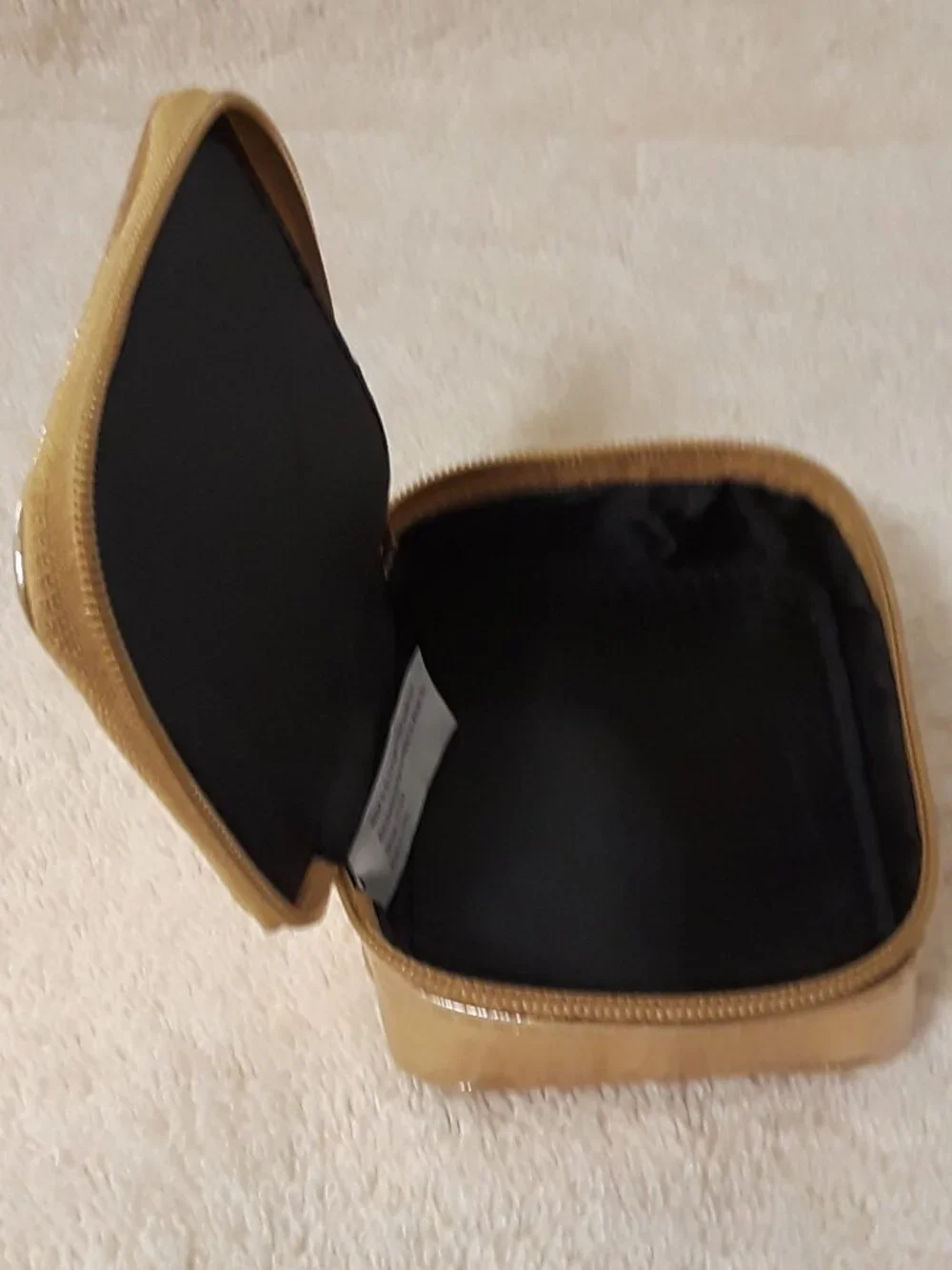 Glam Cosmetic Travel Set 4Pc Ipsy Black/Gold Makeup Pouches + NWT Pill Orgz+Case